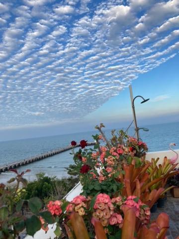 Pierview Rooms Hua Hin Bagian luar foto