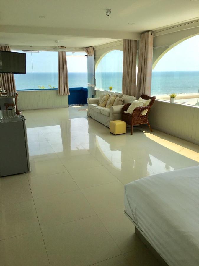 Pierview Rooms Hua Hin Bagian luar foto