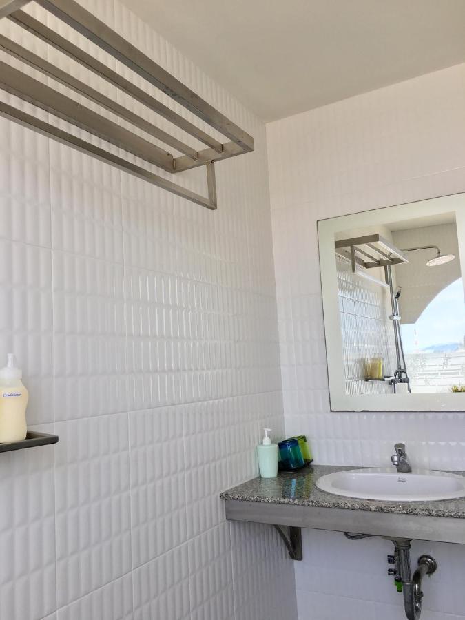 Pierview Rooms Hua Hin Bagian luar foto