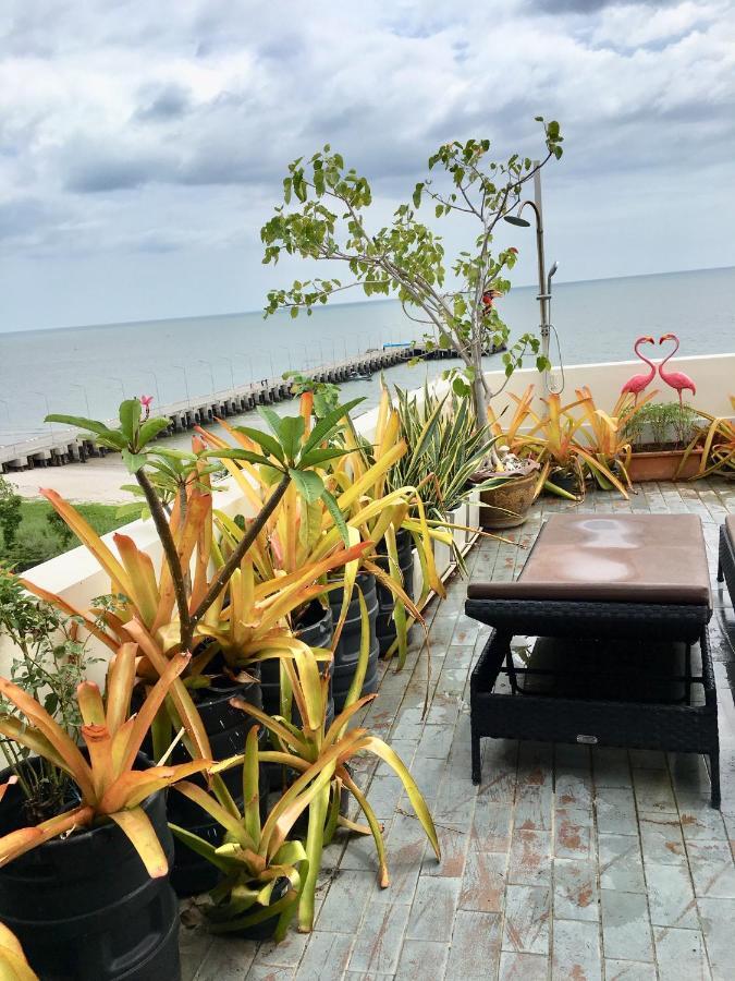 Pierview Rooms Hua Hin Bagian luar foto